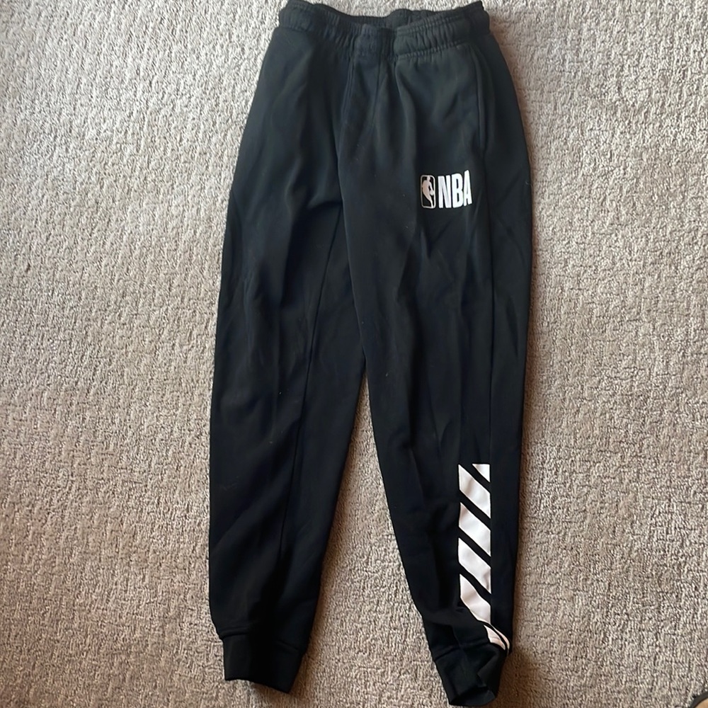 Black sweatpants